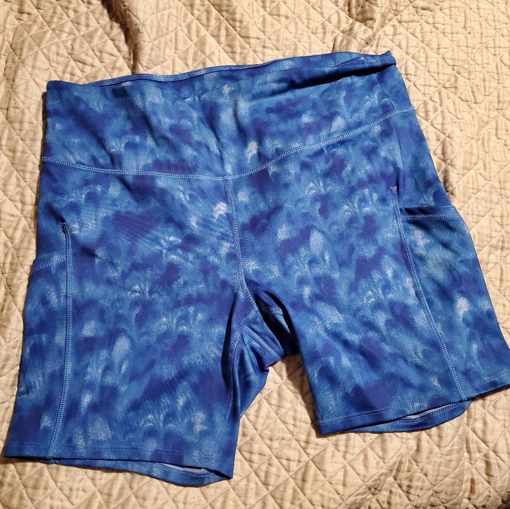 All in motion 2x xxl Blue active gym shorts used previously worn high waisted